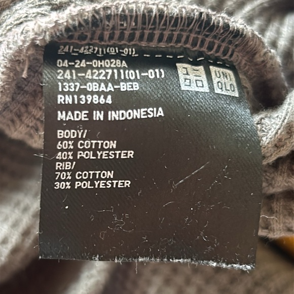 NWOT Uniqlo Thermal Waffle Knit Top - Picture 6 of 7